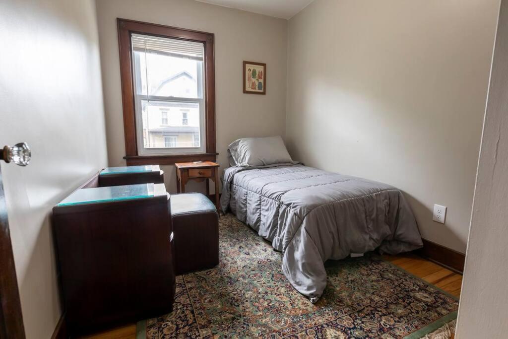 Craftsmen Charmer With Easy City & Airport Access Pittsburgh Exterior photo