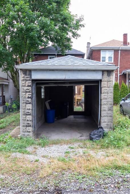Craftsmen Charmer With Easy City & Airport Access Pittsburgh Exterior photo