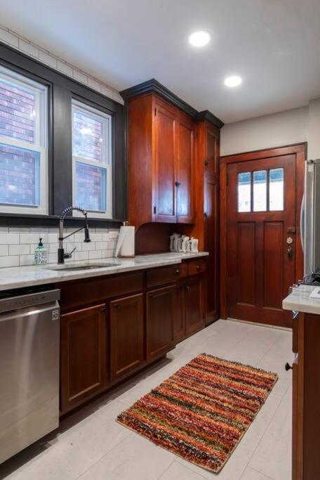 Craftsmen Charmer With Easy City & Airport Access Pittsburgh Exterior photo