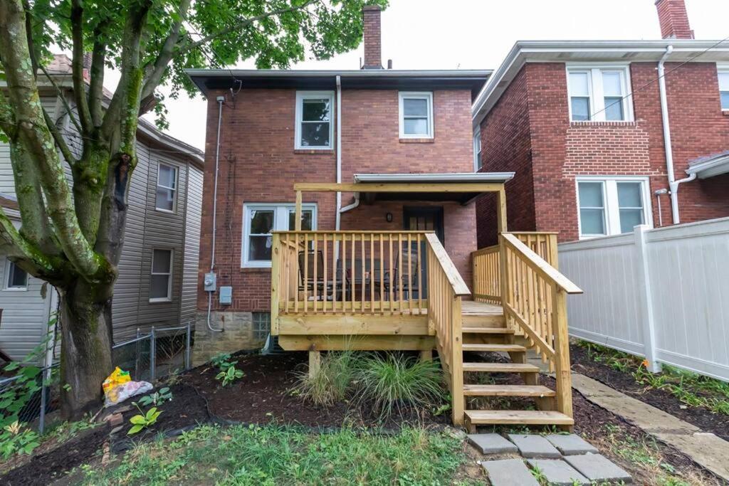 Craftsmen Charmer With Easy City & Airport Access Pittsburgh Exterior photo